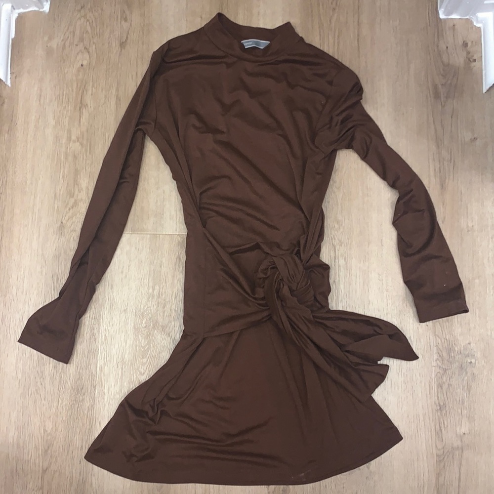 Cherish: size medium, mini long sleeve burgundy/brown tie dress